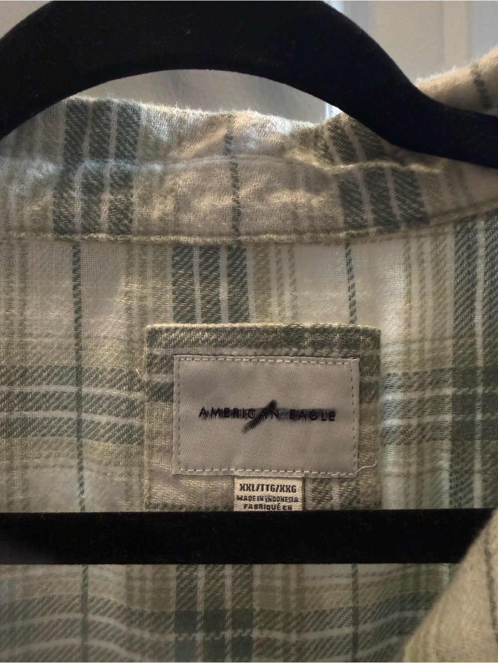 American Eagle Quarter Button Flannel - Picture 4 of 7